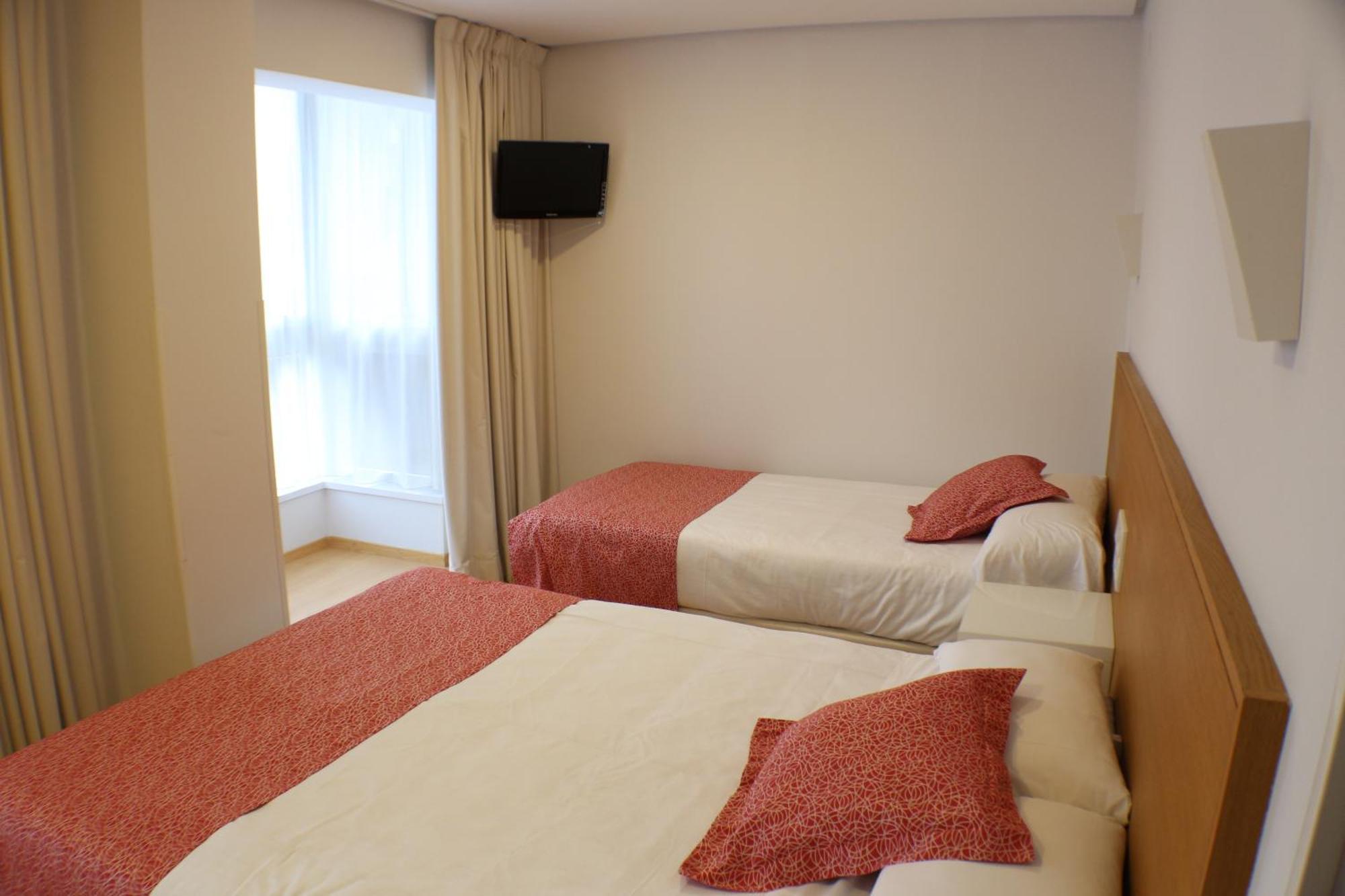Hotel Picos De Europa Santander Luaran gambar